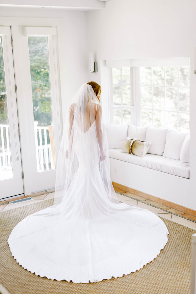 bride in her dress and veil