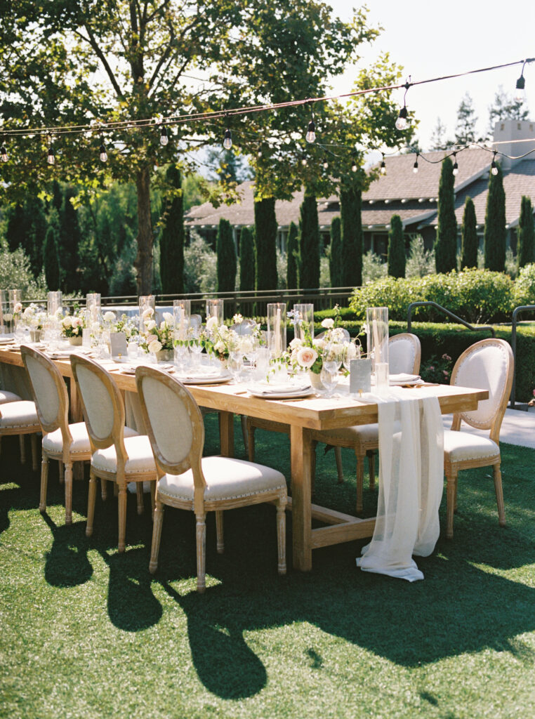 outdoor wedding reception tables