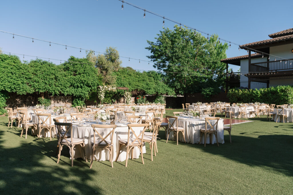 al fresco dining wedding reception